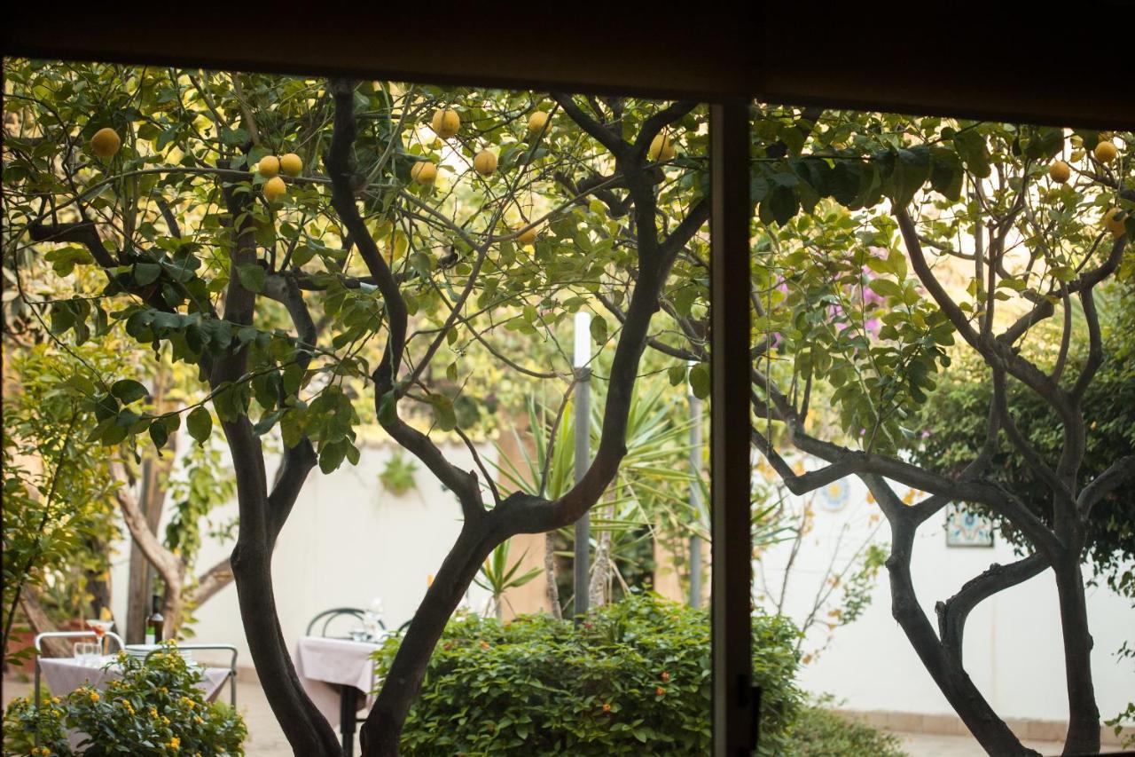Bed and Breakfast L'Albero Porto Empedocle Exterior foto